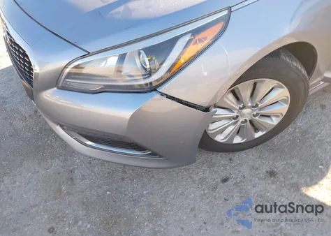 2016 Hyundai Sonata Hybrid Se from USA, damaged, VIN KMHE24L18GA011808